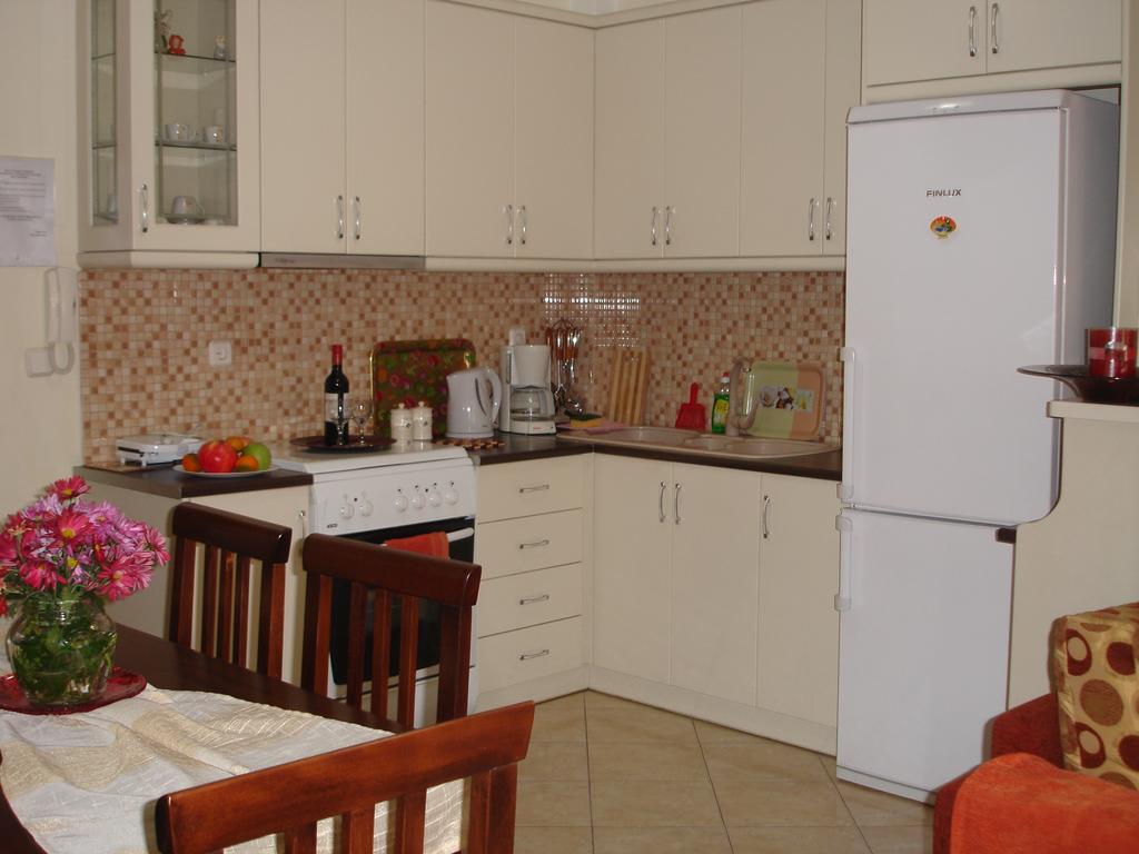 Kuri Apartment ซารานเดอ ภายนอก รูปภาพ
